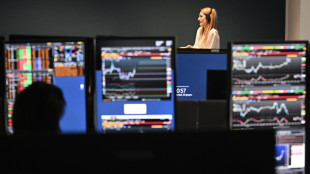 Borsa: Milano chiude in rialzo, scivolano Fincantieri e Leonardo