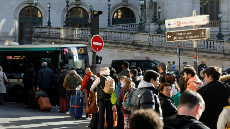 Weltkriegsbombe am Pariser Gare du Nord sorgt f&uuml;r stundenlanges Verkehrschaos