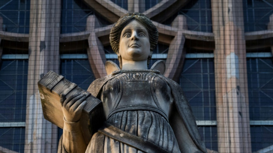 Lebenslange Haft für Mord aus Verzweiflung an Obdachlosem in Frankfurt am Main