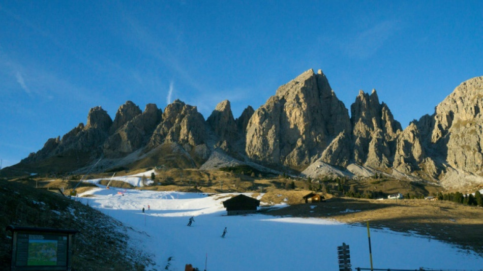 Climat: les stations de ski europ&eacute;ennes tr&egrave;s vuln&eacute;rables au manque de neige, selon une &eacute;tude
