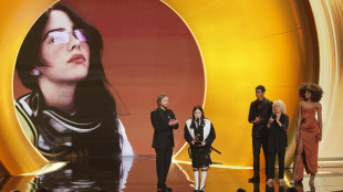 Ai Grammy 'Wildflower' di Billie Eilish canzone dell'anno