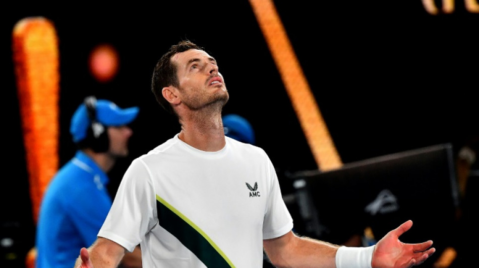 Open d'Australie: chaud en journ&eacute;e, bouillant en soir&eacute;e avec Murray et Djokovic