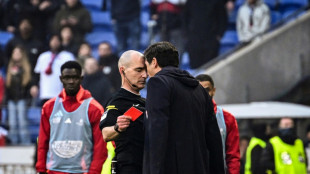 Foot: l'entra&icirc;neur de Lyon Paulo Fonseca convoqu&eacute; mercredi par la commission de discipline de la LFP (Ligue)
