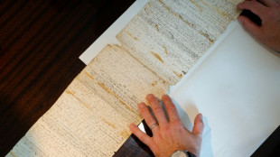 Fran&ccedil;a lan&ccedil;a campanha para adquirir manuscritos de Marcel Proust