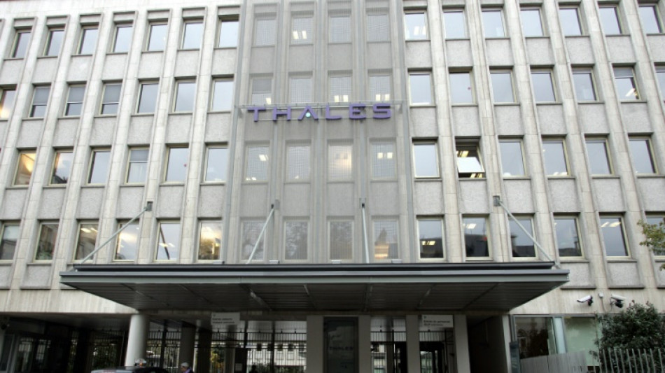 La UE aprueba la venta de los servicios de se&ntilde;alizaci&oacute;n ferroviaria de Thales