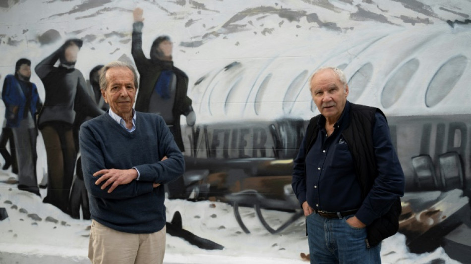 Vivos e mortos na trag&eacute;dia dos Andes: um novo filme conta 'a hist&oacute;ria global'