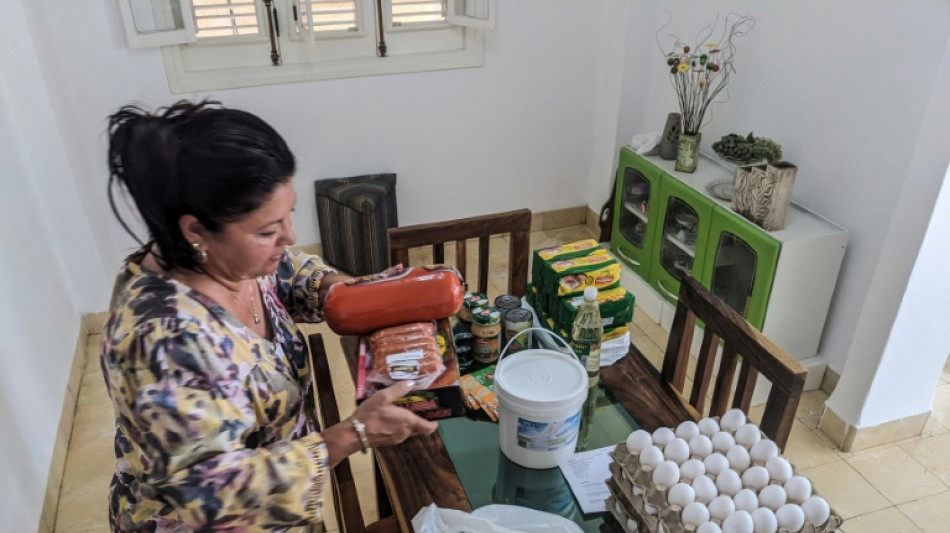&Agrave; l'argent, les exil&eacute;s cubains privil&eacute;gient l'envoi de nourriture &agrave; leurs familles
