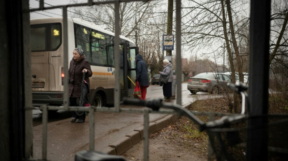 Russia holds key rate at two-decade high despite slowdown fears