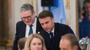 Ukraine : Macron parle &agrave; Trump puis tient une r&eacute;union de crise avec des pays-cl&eacute;s europ&eacute;ens