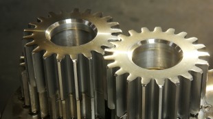 One Water Global Launches Interlocking Bottle Technology at World Economic Forum