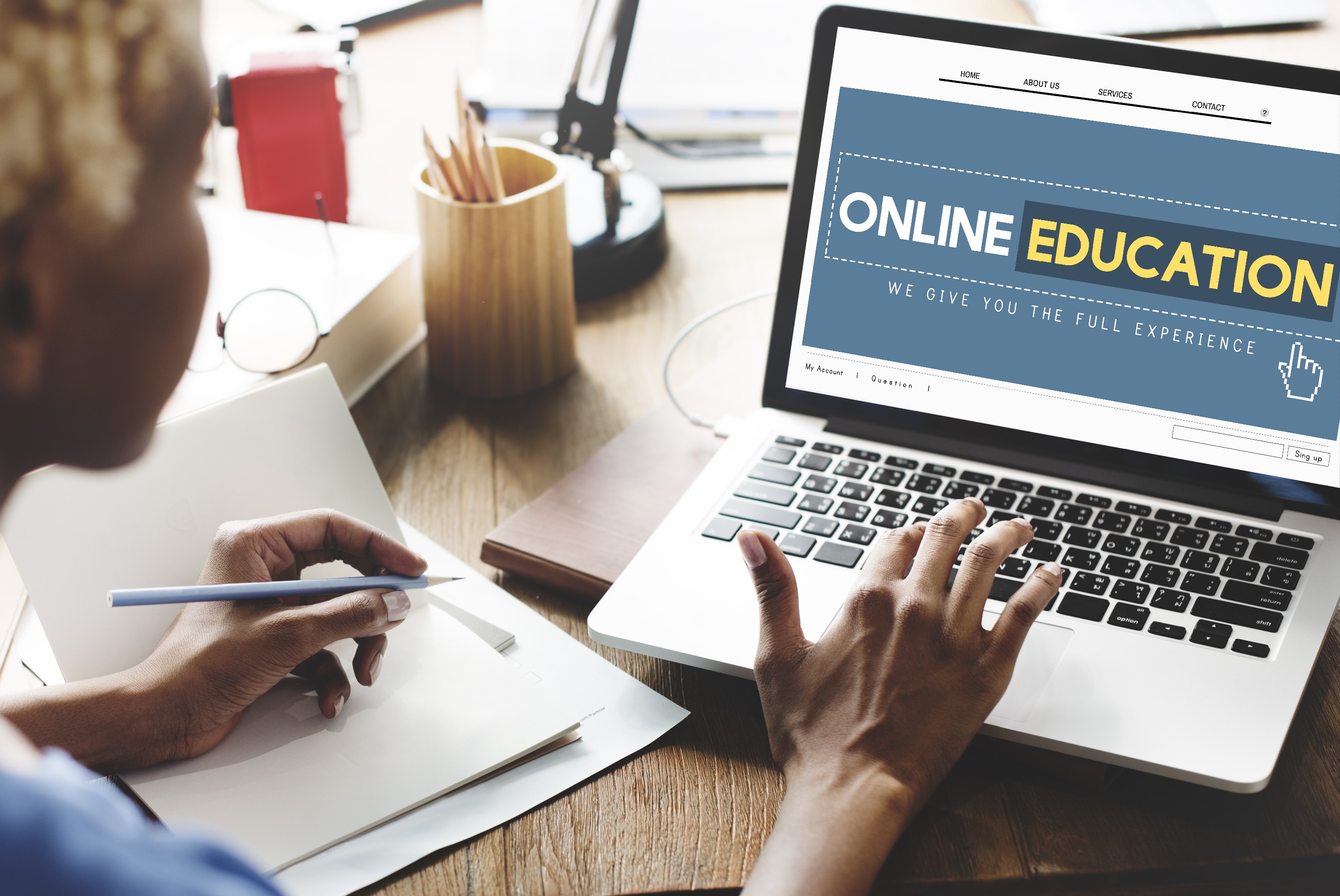 Quick 5-Minute Guide from A.D. Banker Reduces Confusion of Term Vs. Whole Life Insurance